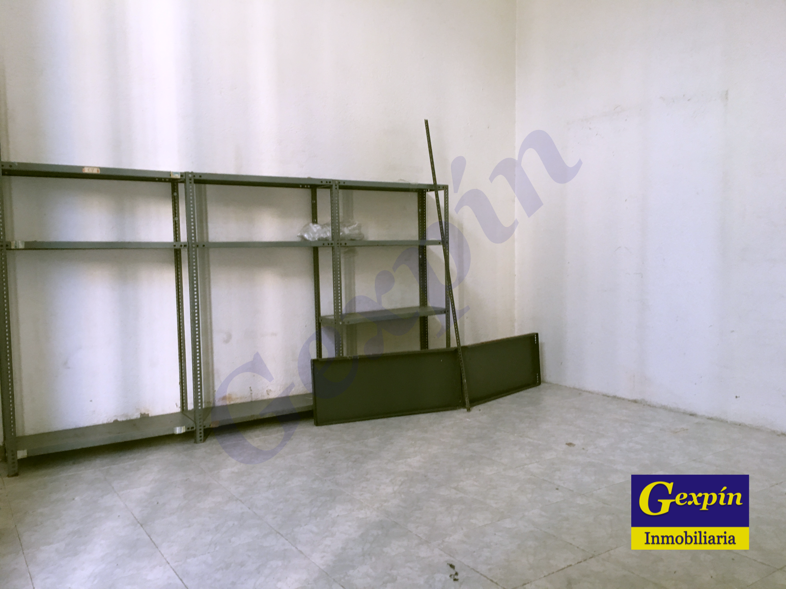 Local en Zona Ronda de Fontiñas