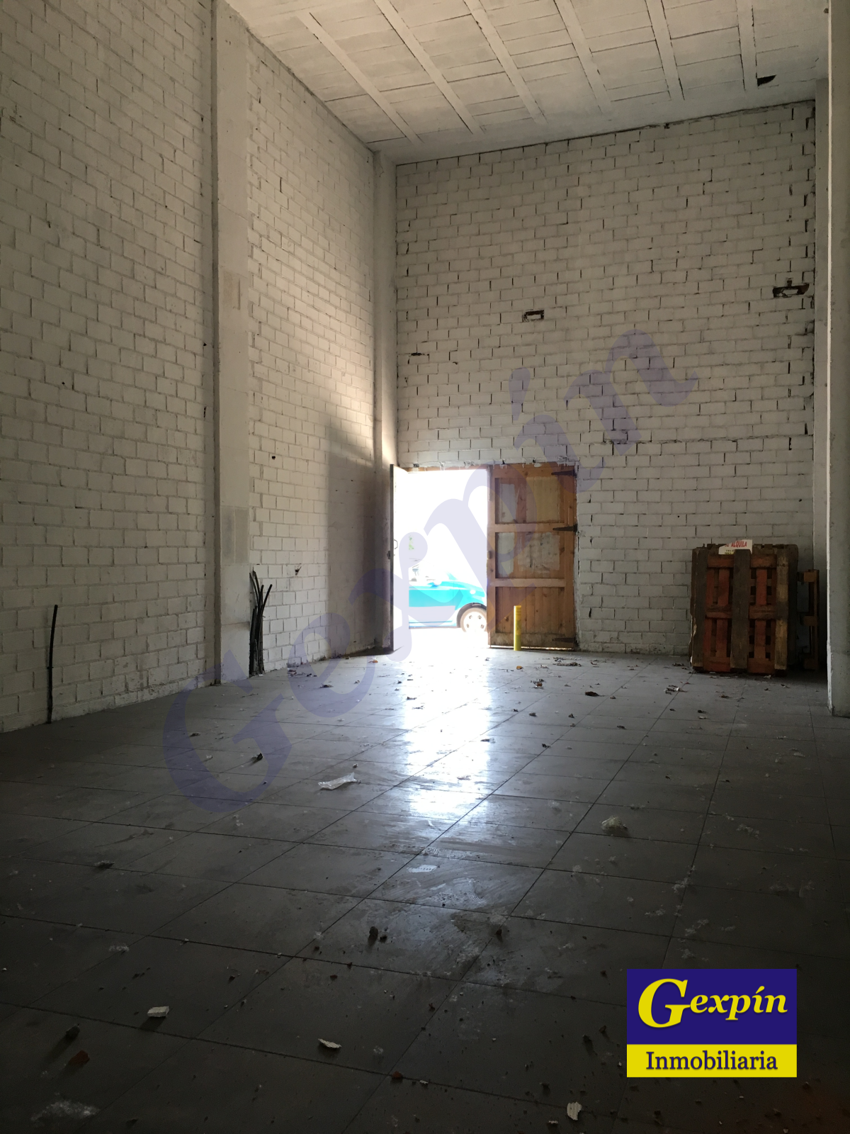 Local en Zona Fontiñas